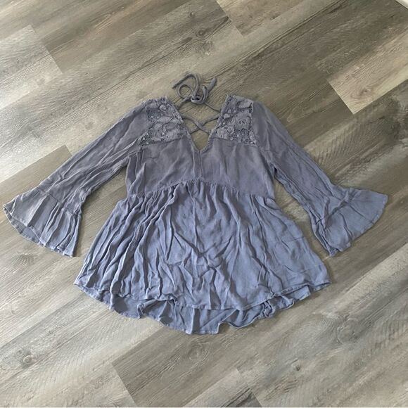 American Eagle Bell Sleeve Top Periwinkle Blue Lace Viscose Small - Picture 2 of 9